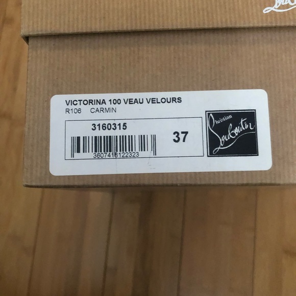 Christian Louboutin size 37 - Picture 6 of 8